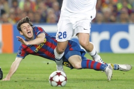Lionel Messi prožil proti Interu dva bolavé zápasy.