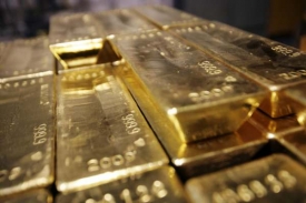 Kvůli krizi okolo státních dluhů může zlato vyhnat do rekordních výšin