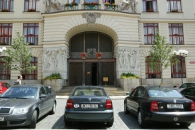 Magistrár v Praze odsouhlasil zřízení protikorupčního ombudsmana.