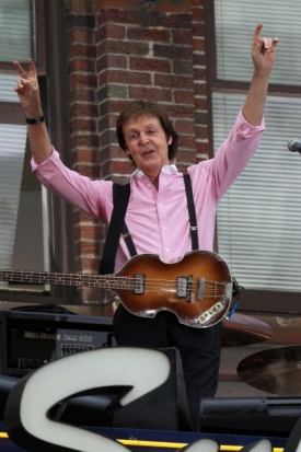 Hudebník Paul McCartney.