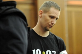 K soudu přichází Jaromír Lukeš, který měl útok zorganizovat.