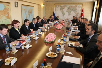 Rusko-turečtí vyjednavači v Ankaře.
