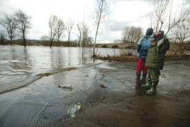 Povodně hrozí hlavně ve Zlínském a Moravskoslezském kraji.