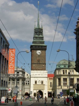 Pardubice rozšiřují projekt bydlení pro sociálně slabé.