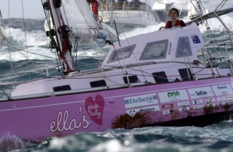 Desetimetrová jachta Ella's Pink Lady.