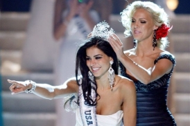 Nová Miss USA. Čtyřiadvacetiletá Rima Fakihová z Libanonu.