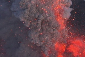 Erupce islandské sopky Eyjafjallajökull.