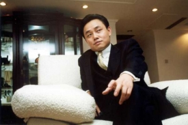 Chuang v době, kdy byl na podnikatelském vrcholu.