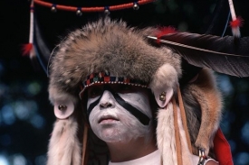 Dítě z kmene Mohawk.
