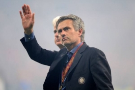 José Mourinho dá s největší pravděpodobností v létě Interu sbohem.