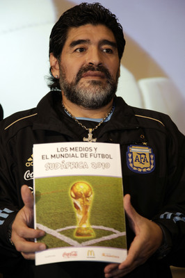 Diego Maradona vede oba útočníky v argentinské reprezentaci.