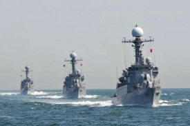Jihokorejské námořní manévry.