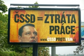 Jedna z nejdražších součástí předvolební kampaně - billboardy.