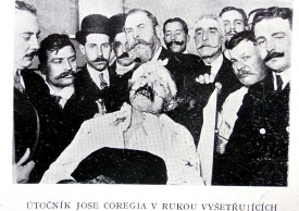 Zraněný anarchista z Madridu José C. Taborello.