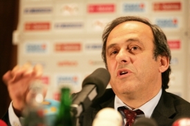 Šéf UEFA Michael Platini