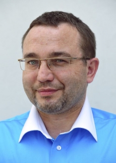 Předsedou poslaneckého klubu Věcí veřejných se stal Josef Dobeš.