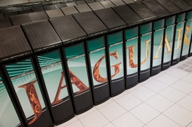 Nejrychlejším superpočítačem světa zůstává Jaguar v Oak Ridge.