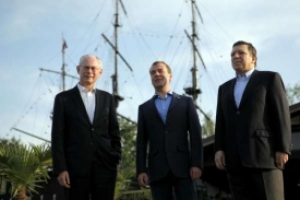 Euro-ruská trojka na Donu. Van Rompuy, Medveděv a Barroso.
