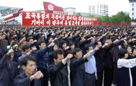 Pracující v Pchjongjangu vyjadřují vděčnost režimu.