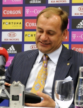 Vladimír Weiss, nejmladší trenér na MS.