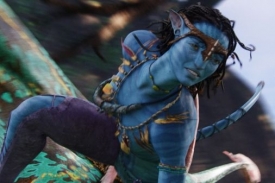 Polonazí hrdinové Avatara odhodí zbytky svršků v televizní parodii.