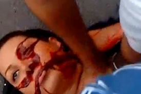 Záběr z videa zachycujícího smrt Nedy Soltánové.