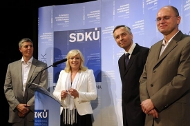 Předsedové pravicových stran Bugár, Radičová, Figeľ a Sulík.