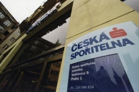 Česká spořitelna v pátek v noci odstaví své elektronické bankovnictví.