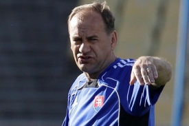 Trenér Slovenska Vladimír Weiss.