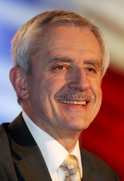 Leoš Heger, druhý nejstarší člen vlády a nečekaný ministr.