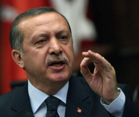 PKK se utopí ve vlastní krvi, hrozí turecký premiér.