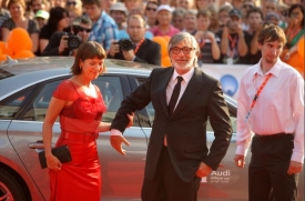 Ředitel MFF Karlovy Vary Jiří Bartoška s manželkou.