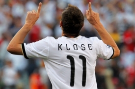 Německý útočník Miroslav Klose.