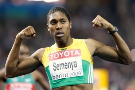 Atletka Semenyaová může opět závodit.