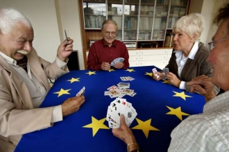 Mastit karty až od 70 let, doporučuje Brusel.