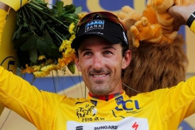Švýcar Cancellara udržel žlutý trikot.