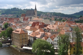 Výhled na historické centrum města ze zámku.