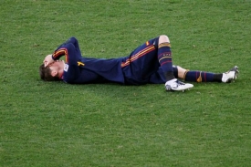 Fernando Torres si přetrhl ve finále mistrovství světa stehenní sval.