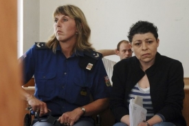 Anna Fedorjaková stráví za vraždu otčíma sekerou 20 let ve vězení.