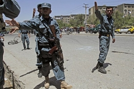 Do čtyř let má být 134 tisíc afghánských policistů.
