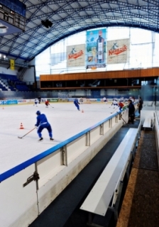 Hokejová hala v Popradu.