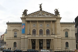 Kauza převzetí Státní opery se vleče už léta.