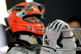 Michael Schumacher předvedl v Maďarsku extrémně nebezpečný manévr.