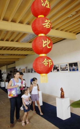 Čínský svátek v Karibiku.