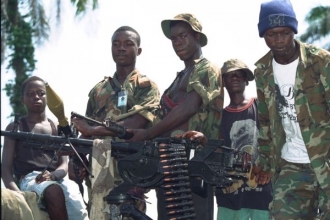 Soud hledá spojitosti mezi občanskou válkou v Sieře Leone a Taylorem.