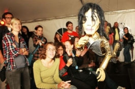Nakonec přišel i Michael Jackson.