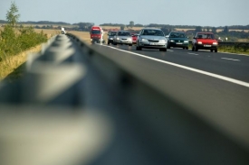 Podle studie by dálnice ušetřila tři lidské životy ročně.