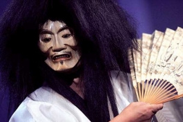 Hostem festivalu bude i tanečník divadla nó Akira Matsui.