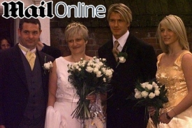 (zleva) Manžel Colin Every, Lynn, David a Joanne Beckhamovi.