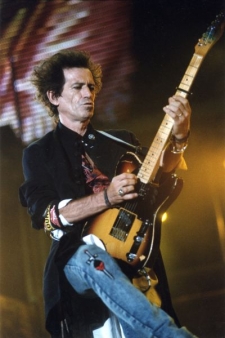 Keith Richards je kytarovou oporou Stones po celou jejich existenci.